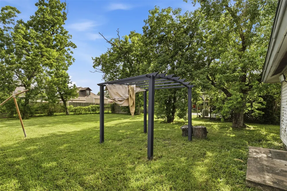509 Avenue J South Houston, TX 77587