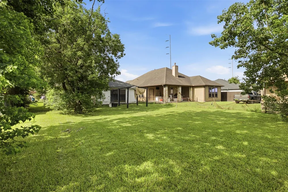 509 Avenue J South Houston, TX 77587