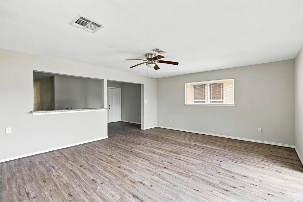 509 Avenue J South Houston, TX 77587