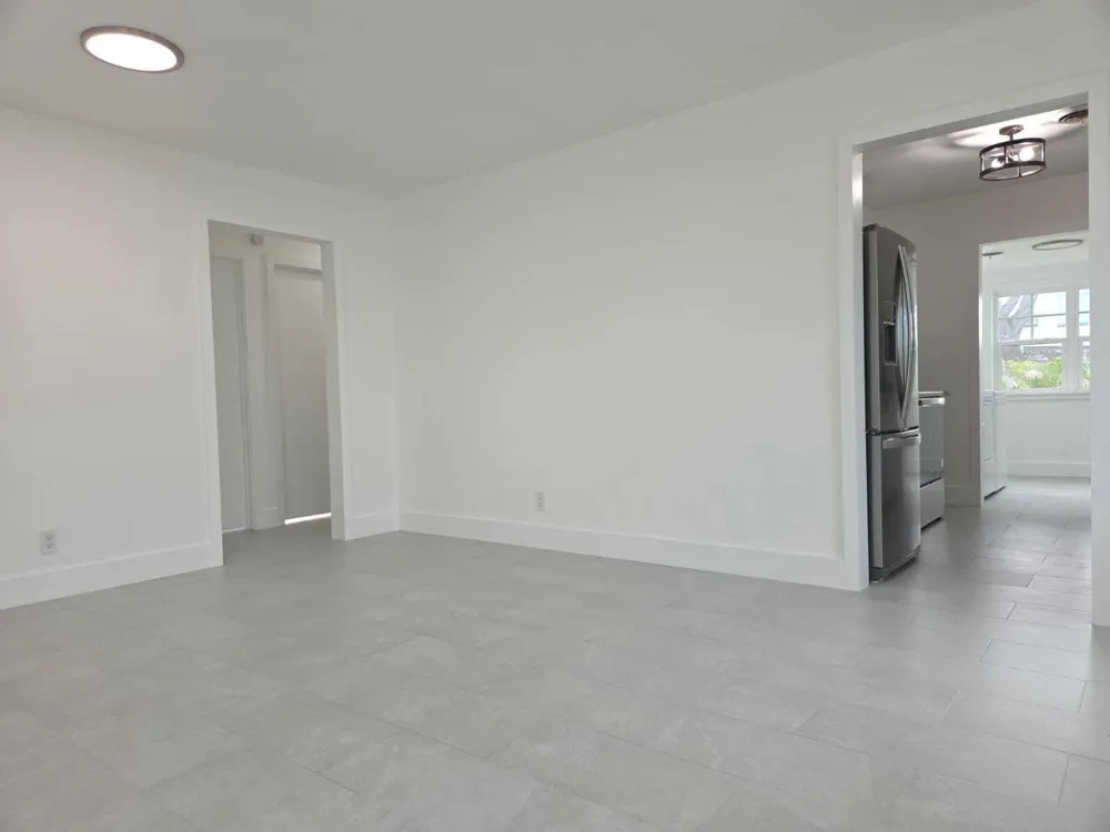 813 S 6th Street Fort Pierce, FL 34950