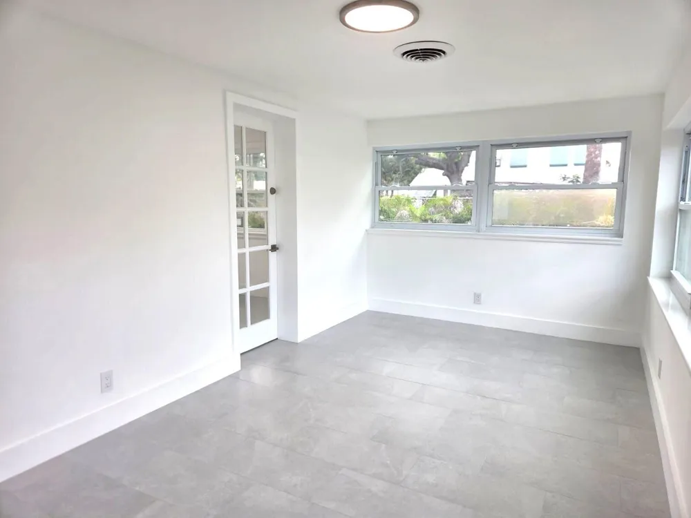 813 S 6th Street Fort Pierce, FL 34950