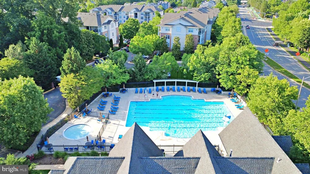 4633 BATTENBURG LANE #921 Fairfax, VA 22030