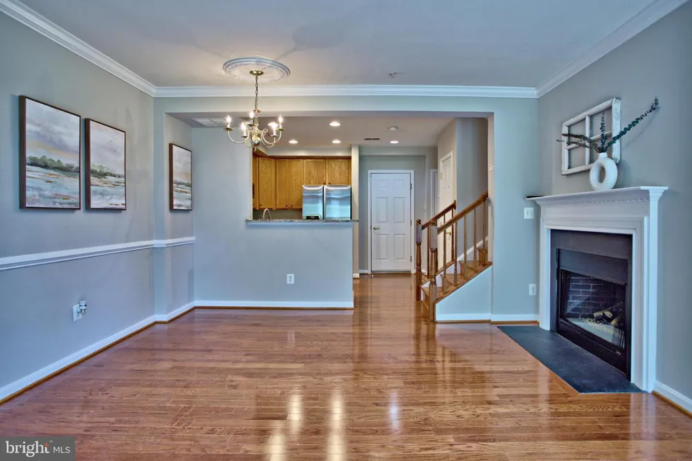 4633 BATTENBURG LANE #921 Fairfax, VA 22030