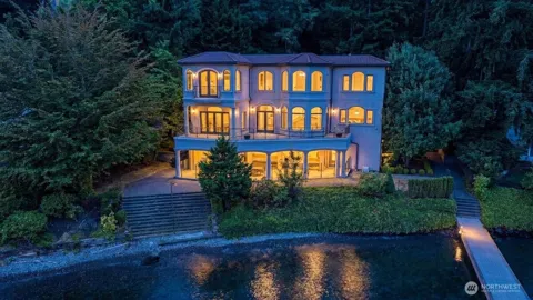 1465 Evergreen Point Road