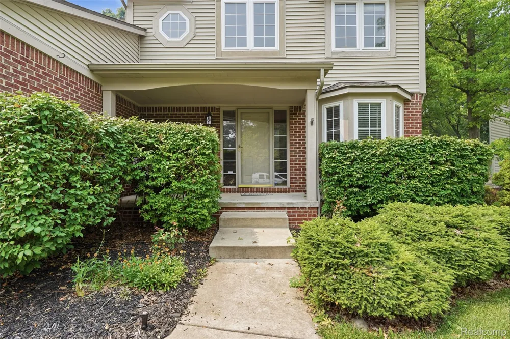 170 Fairhill Way Marion Township, MI 48843