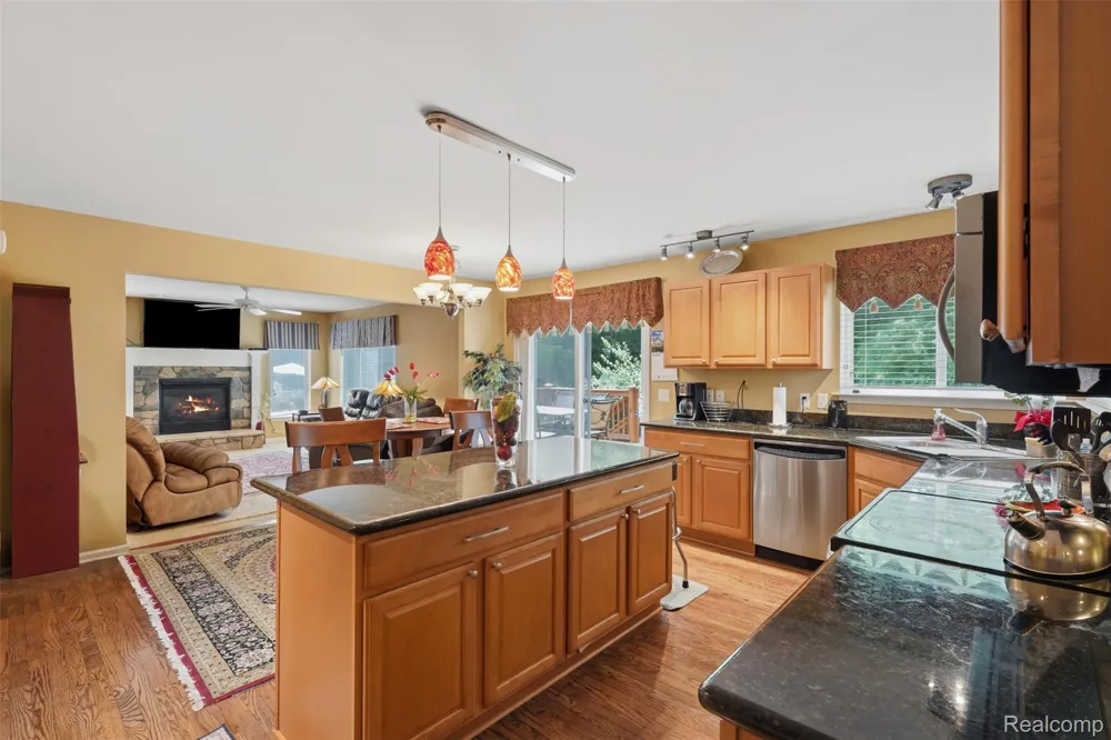 170 Fairhill Way Marion Township, MI 48843