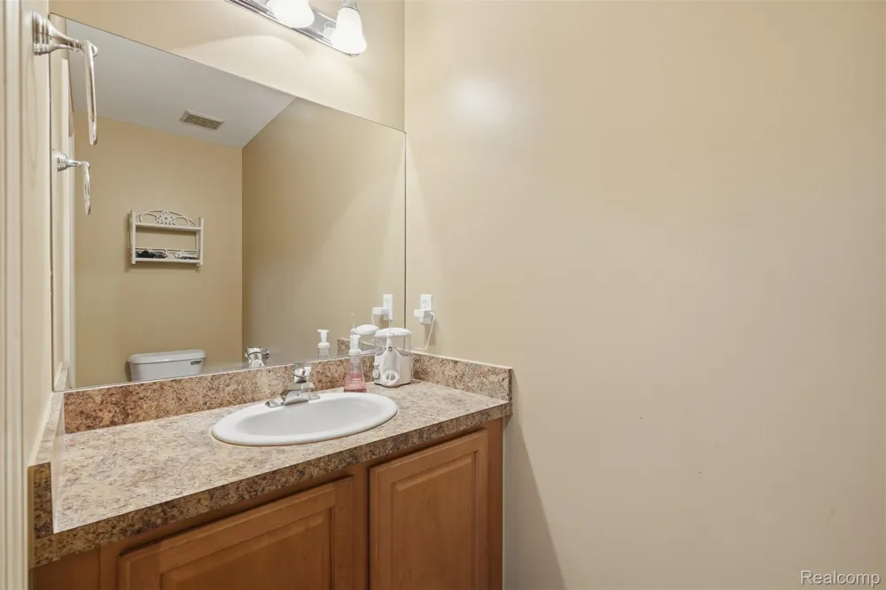 170 Fairhill Way Marion Township, MI 48843