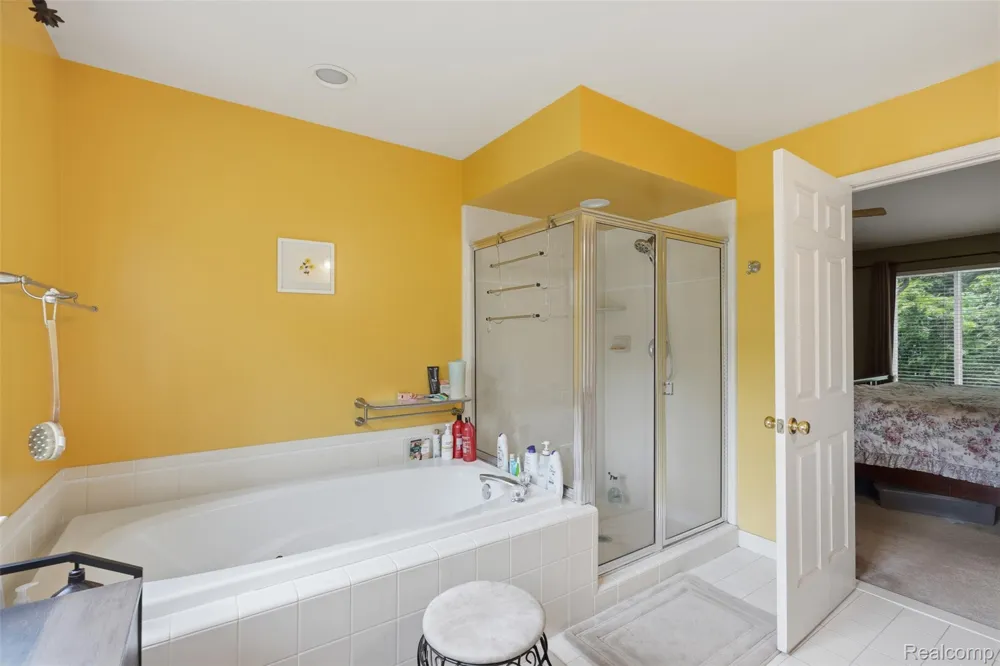 170 Fairhill Way Marion Township, MI 48843