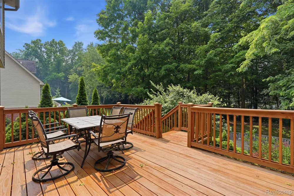 170 Fairhill Way Marion Township, MI 48843