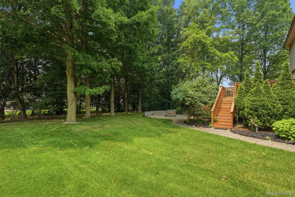 170 Fairhill Way Marion Township, MI 48843