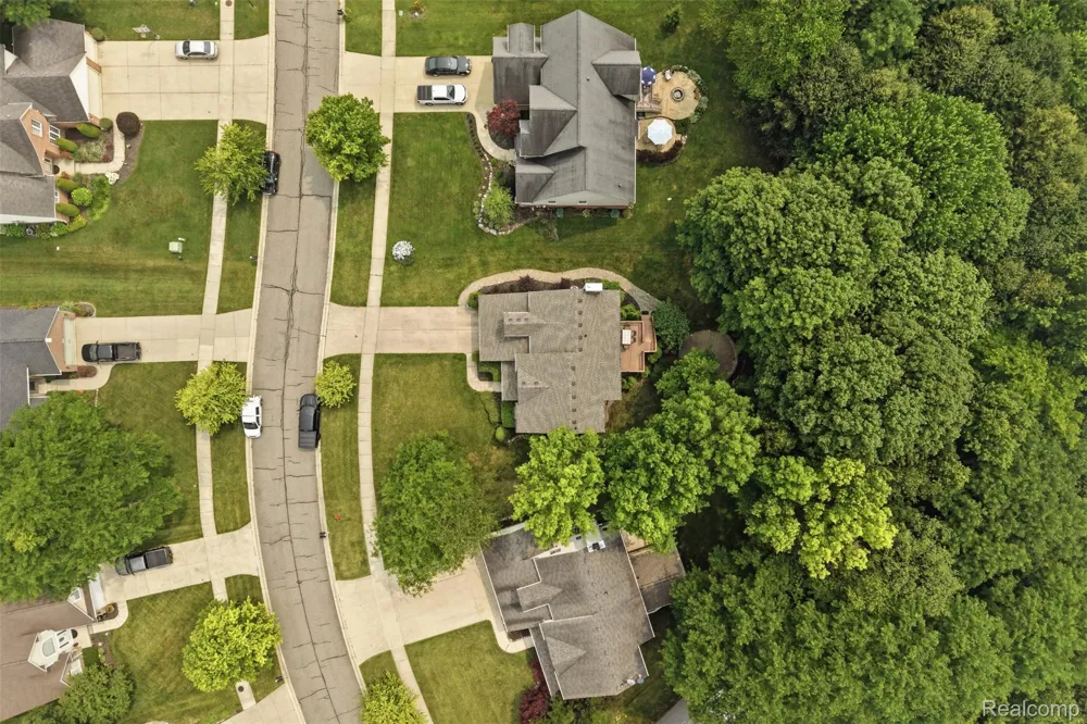 170 Fairhill Way Marion Township, MI 48843