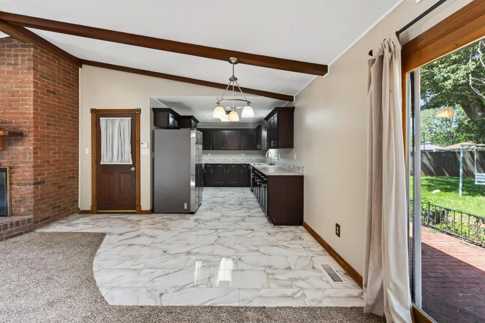1117 Black Oak Ln Hopkinsville, KY 42240