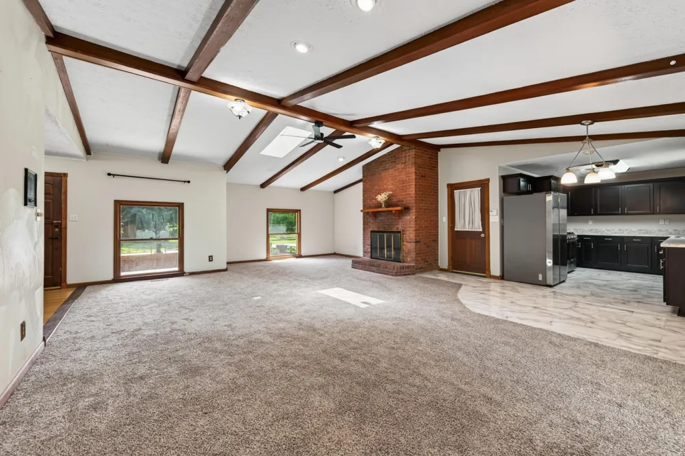 1117 Black Oak Ln Hopkinsville, KY 42240