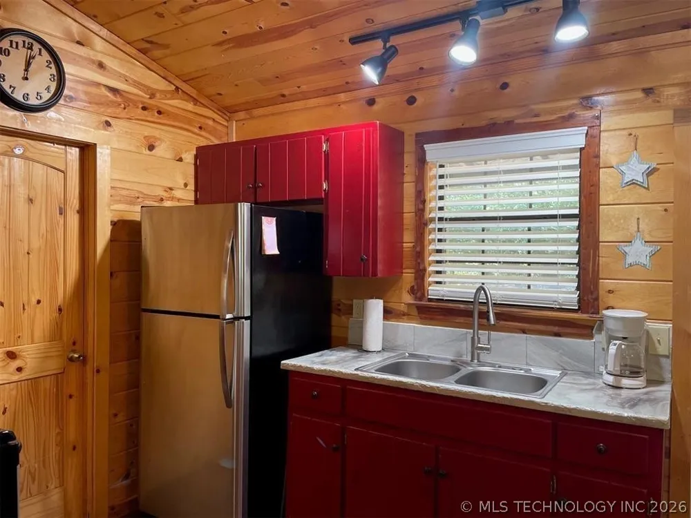 609 Canoe Road Broken Bow, OK 74728