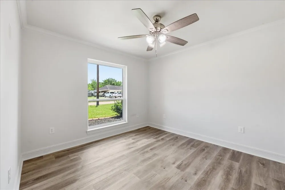 230 Teal Drive Vidor, TX 77662