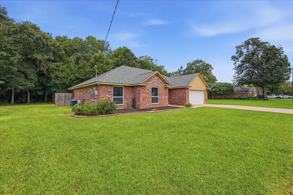 230 Teal Drive Vidor, TX 77662