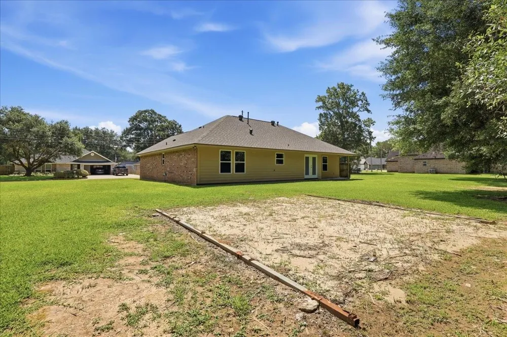 230 Teal Drive Vidor, TX 77662