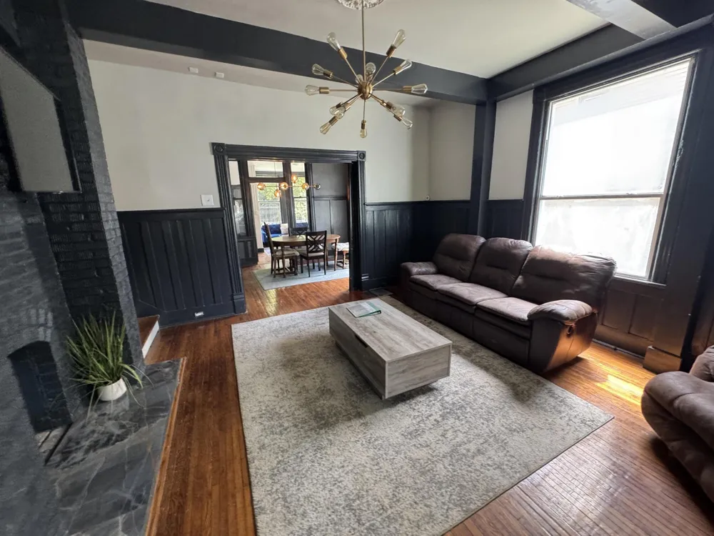 1609 EASTMORELAND AVE Memphis, TN 38104