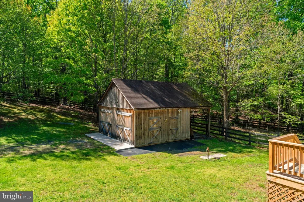 12151 DEERFIELD LANE Amissville, VA 20106