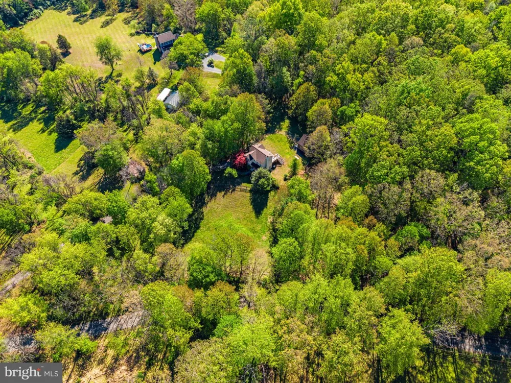 12151 DEERFIELD LANE Amissville, VA 20106