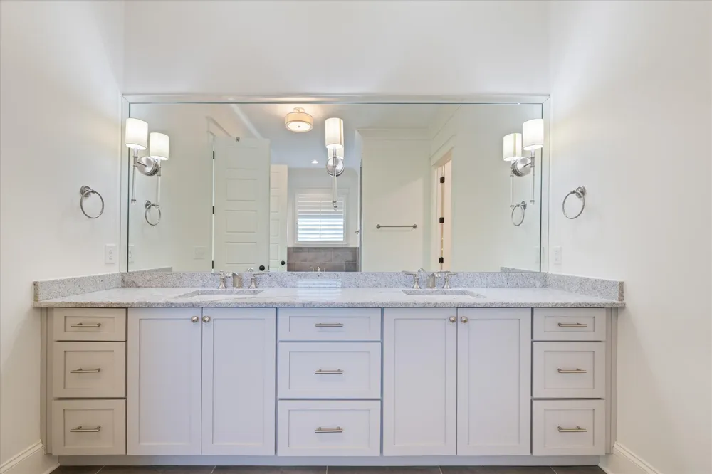 4174 Old Light Cir Arrington, TN 37014