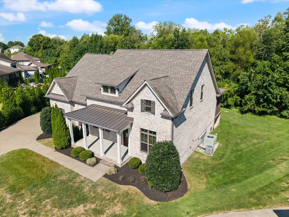 4174 Old Light Cir Arrington, TN 37014