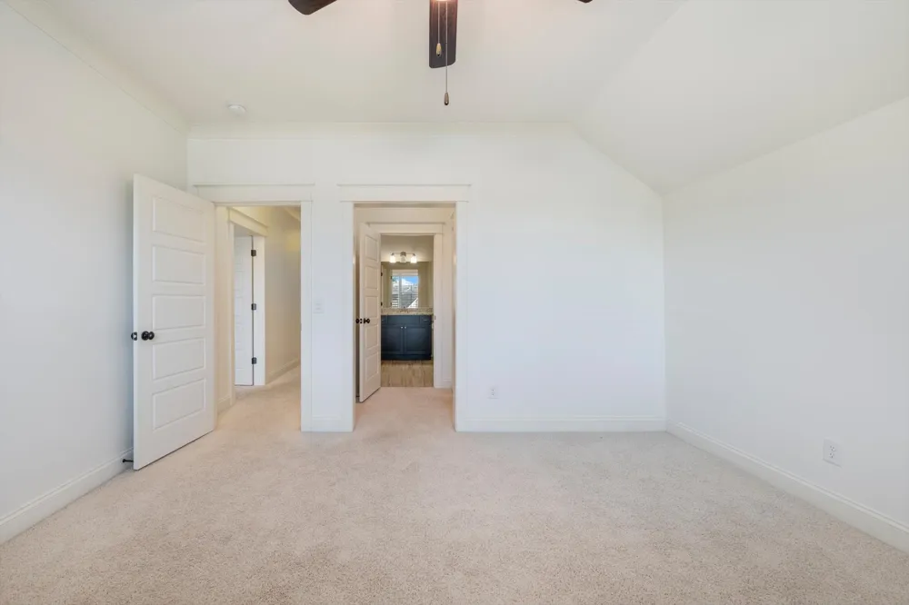 4174 Old Light Cir Arrington, TN 37014