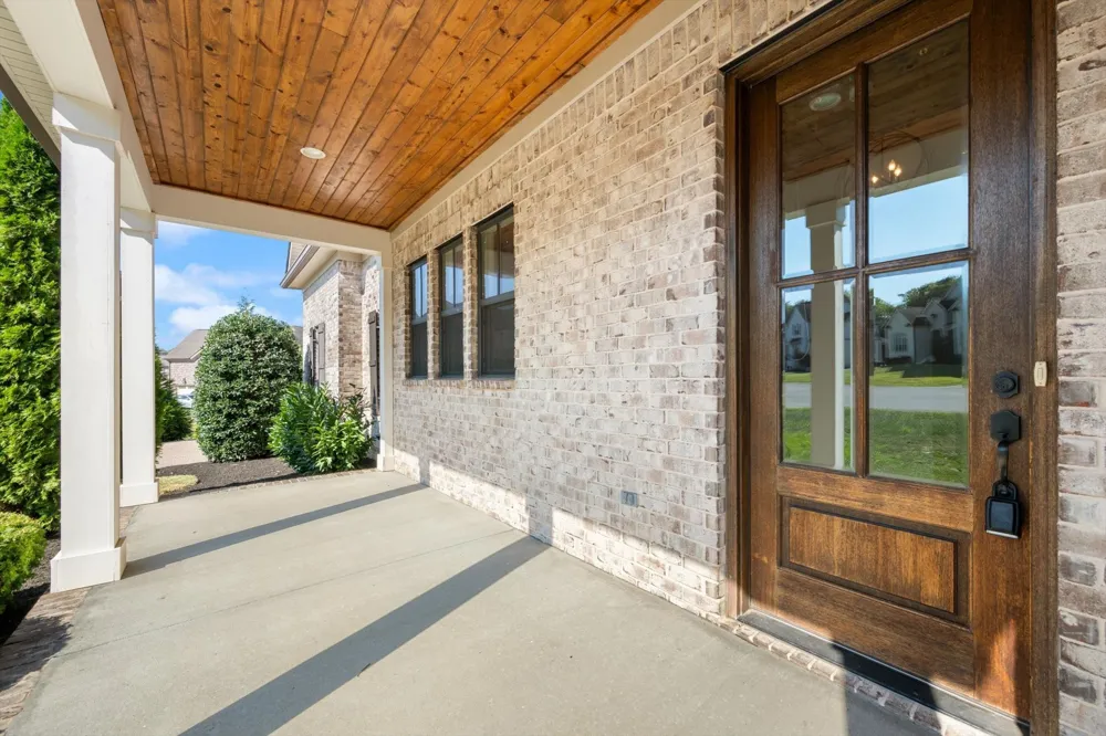 4174 Old Light Cir Arrington, TN 37014