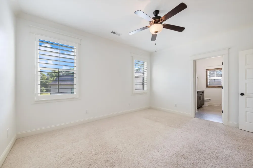 4174 Old Light Cir Arrington, TN 37014
