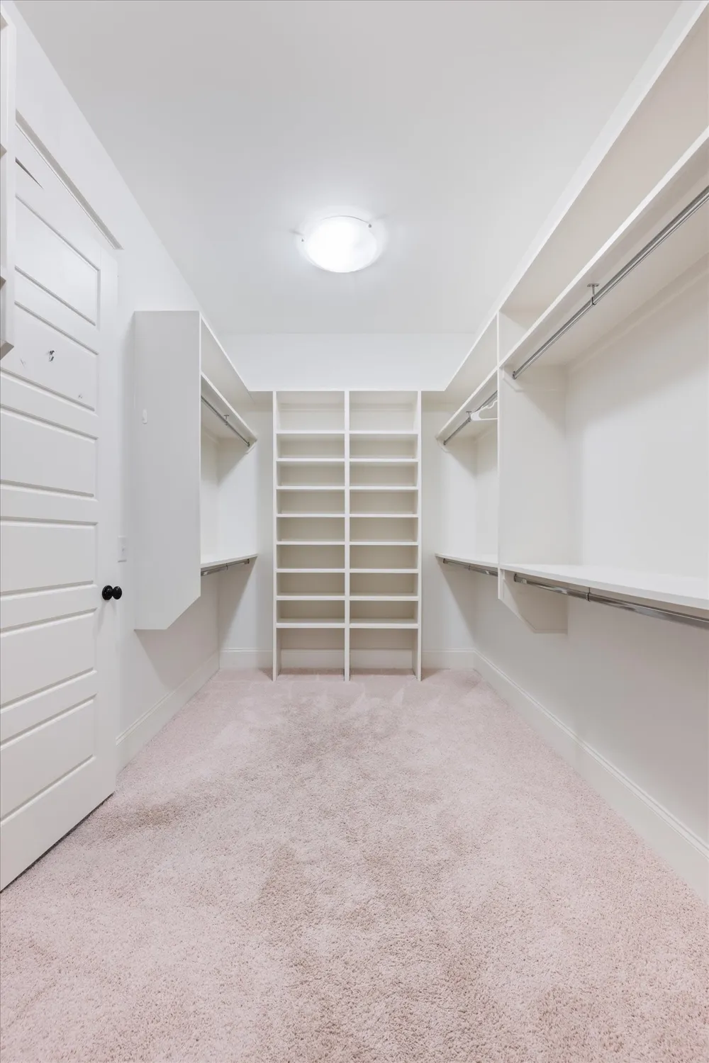 4174 Old Light Cir Arrington, TN 37014