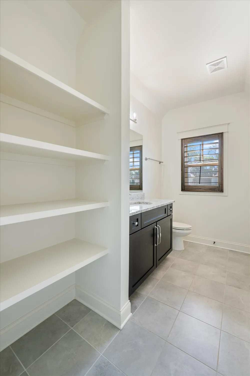 4174 Old Light Cir Arrington, TN 37014