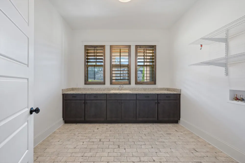 4174 Old Light Cir Arrington, TN 37014