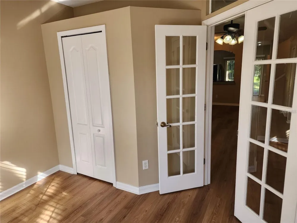 15924 FISHHAWK CREEK LANE Lithia, FL 33547