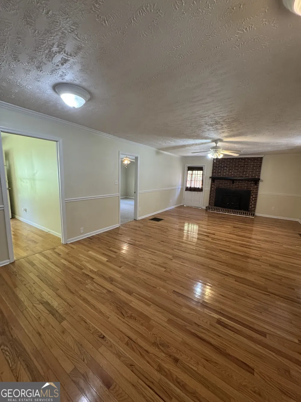904 Eastside School RD Senoia, GA 30276