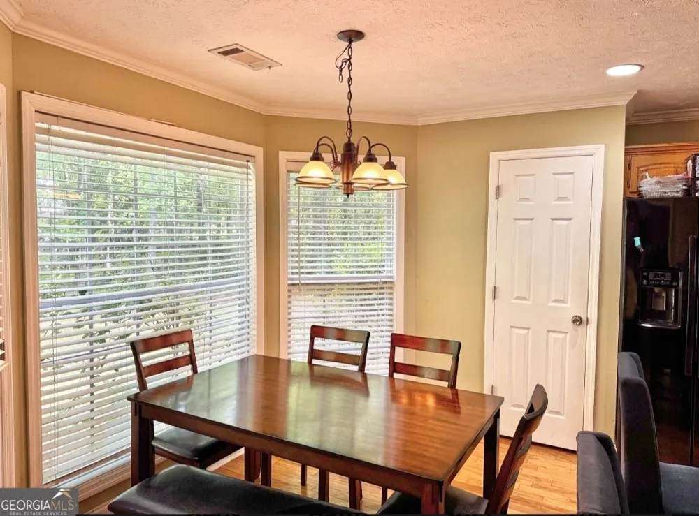 239 Old Pond RD LaGrange, GA 30241