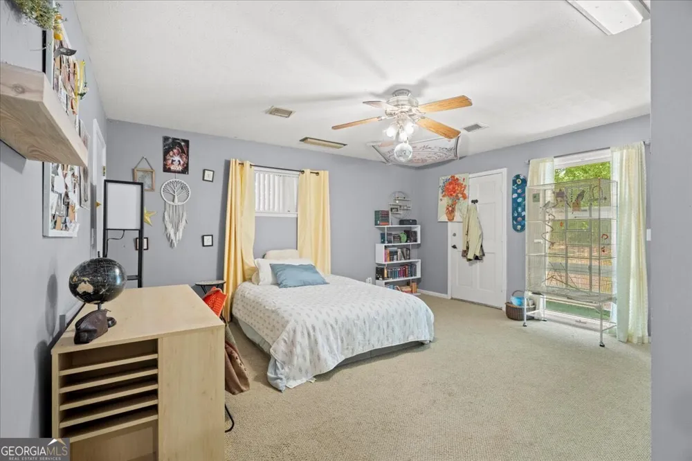 117 Meadow LN Calhoun, GA 30701