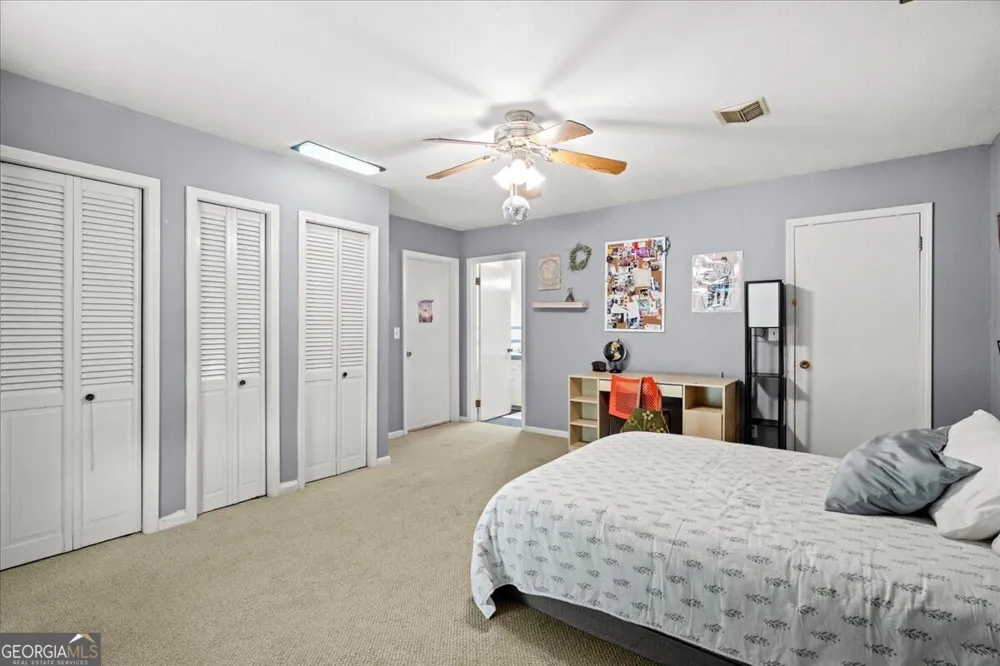 117 Meadow LN Calhoun, GA 30701