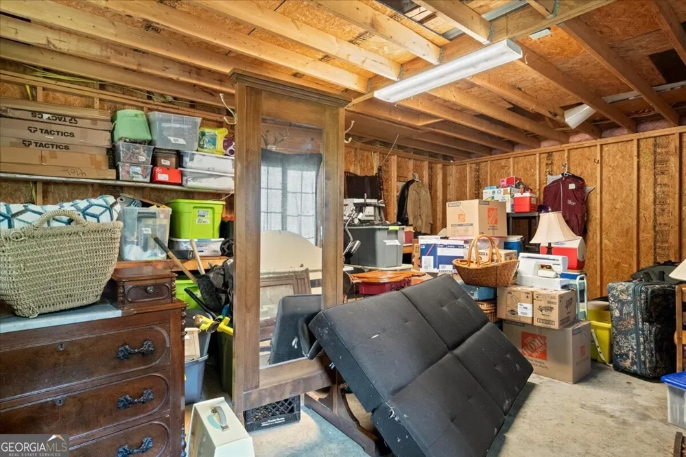 117 Meadow LN Calhoun, GA 30701