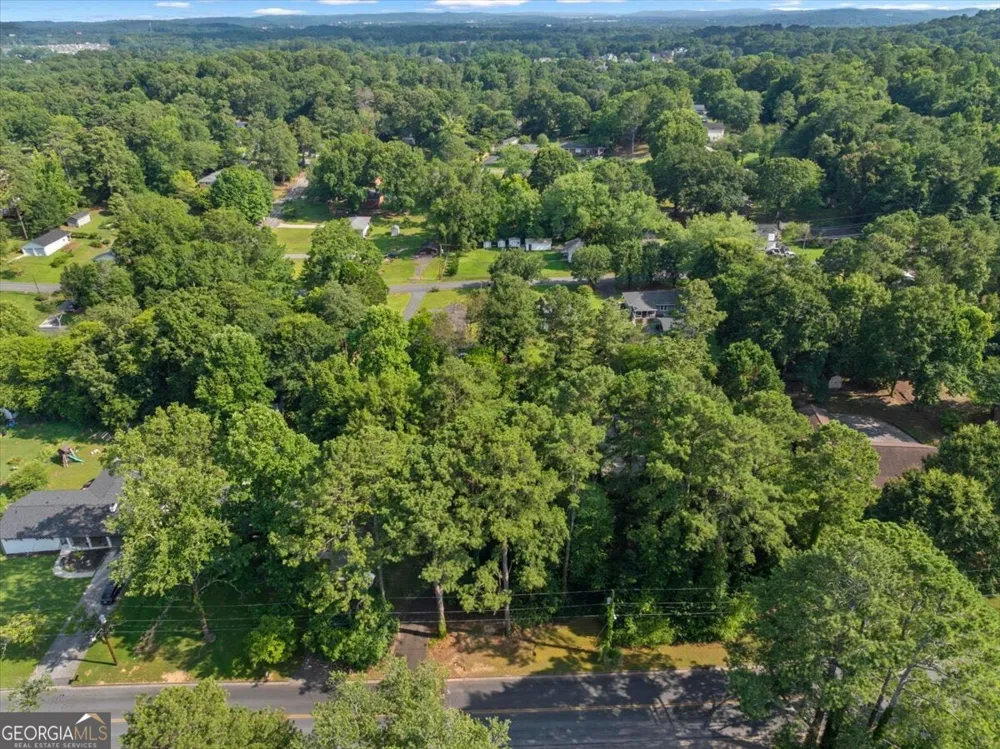 117 Meadow LN Calhoun, GA 30701