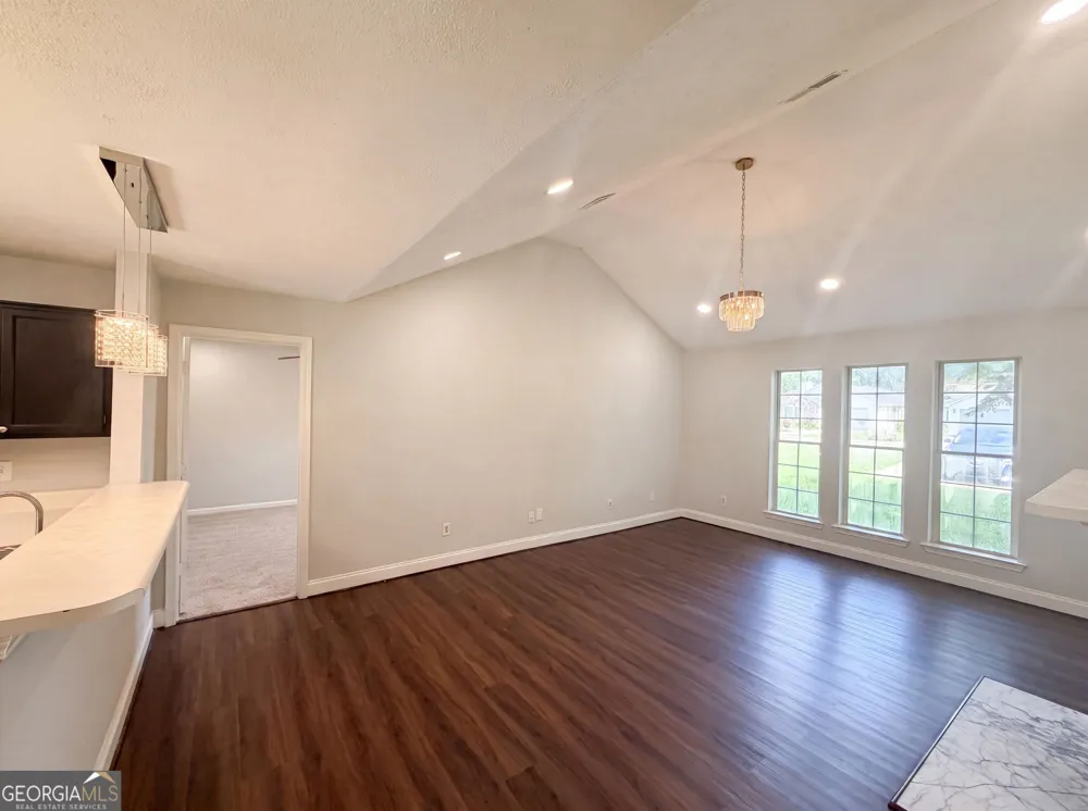 2 Ember WAY Cartersville, GA 30120