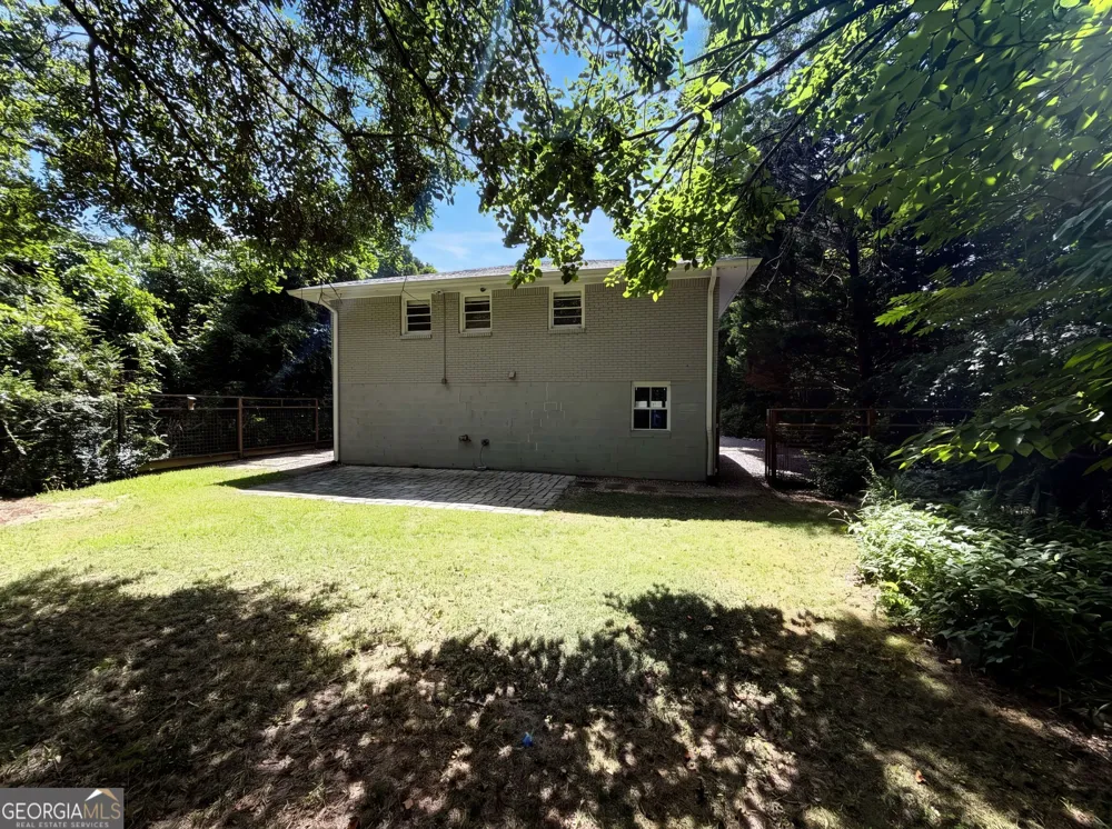 2336 Nesbitt DR NE Brookhaven, GA 30319