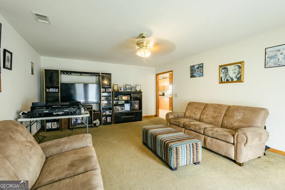 691 Broxton HWY Fitzgerald, GA 31750