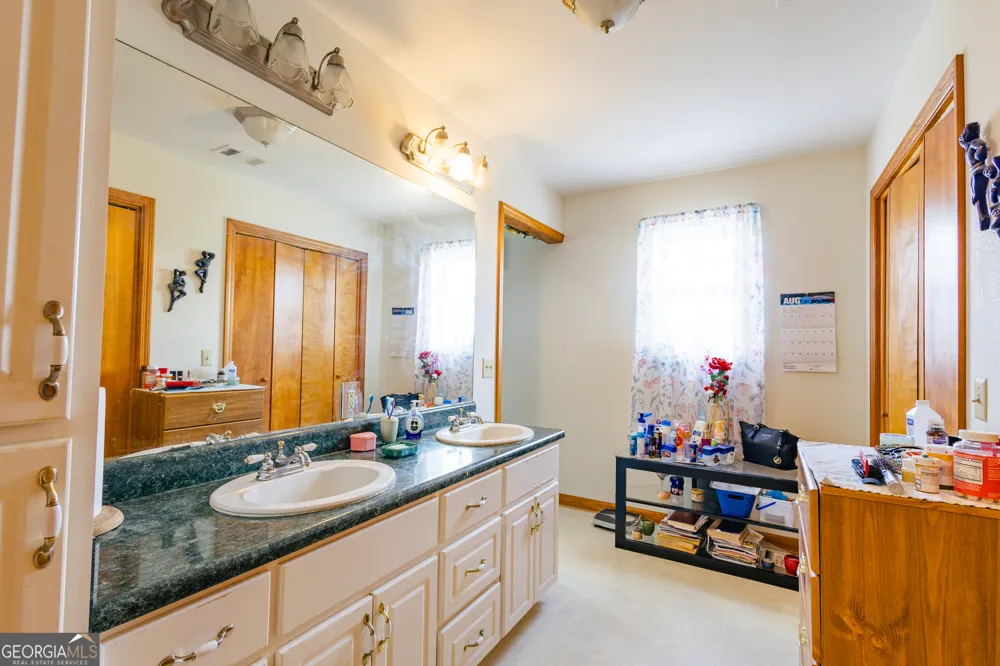 691 Broxton HWY Fitzgerald, GA 31750