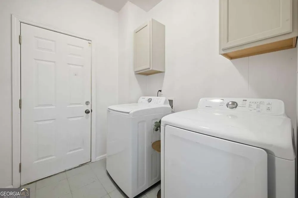 105 Arbor Hills CIR Talking Rock, GA 30175