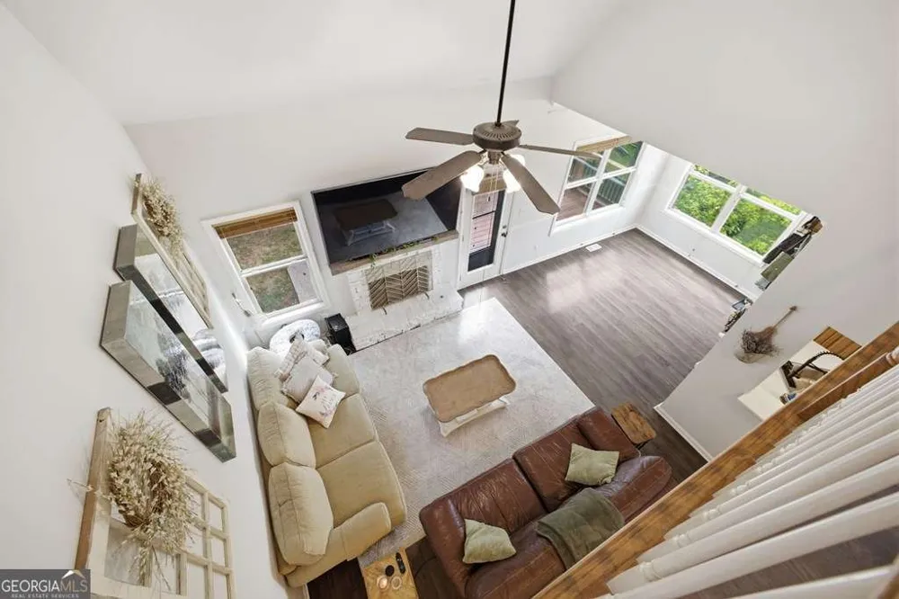105 Arbor Hills CIR Talking Rock, GA 30175