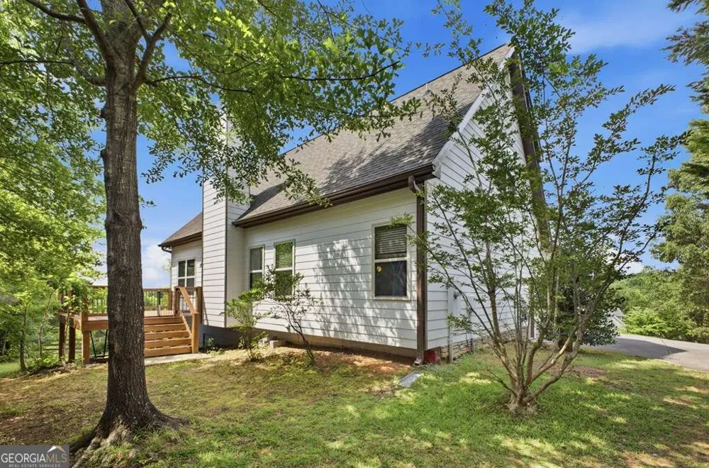 105 Arbor Hills CIR Talking Rock, GA 30175