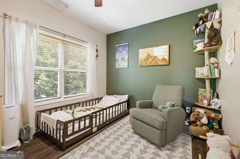105 Arbor Hills CIR Talking Rock, GA 30175