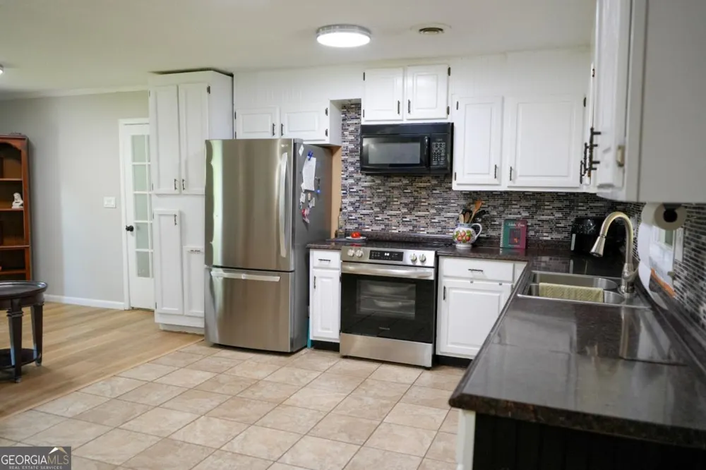 307 Pinewood DR Dublin, GA 31021