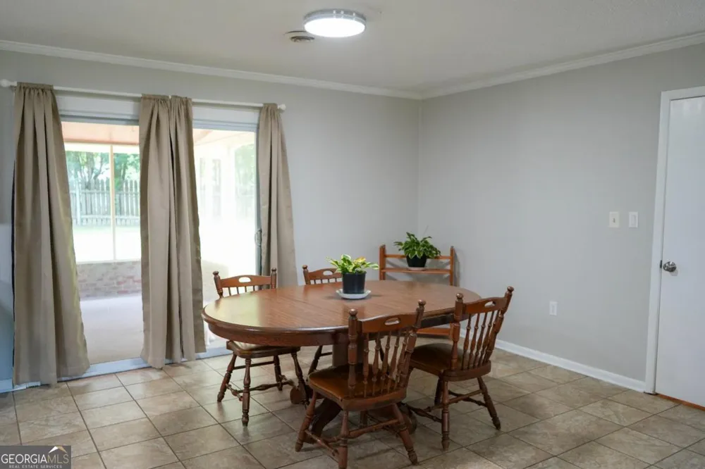 307 Pinewood DR Dublin, GA 31021