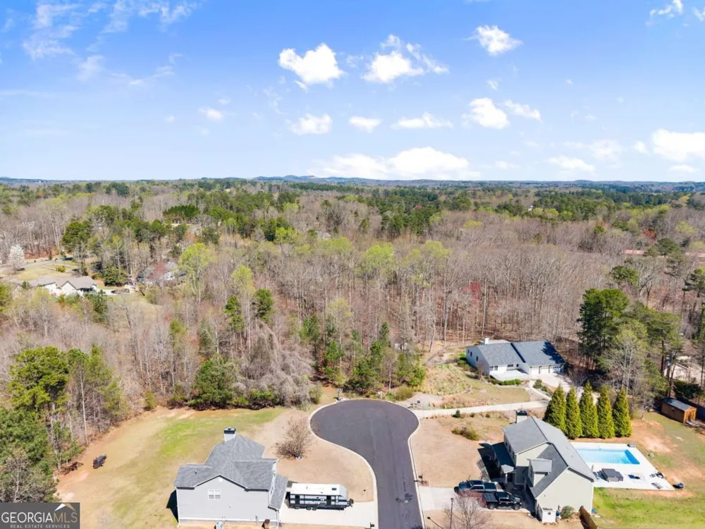 4055 Vintage CT Cumming, GA 30041